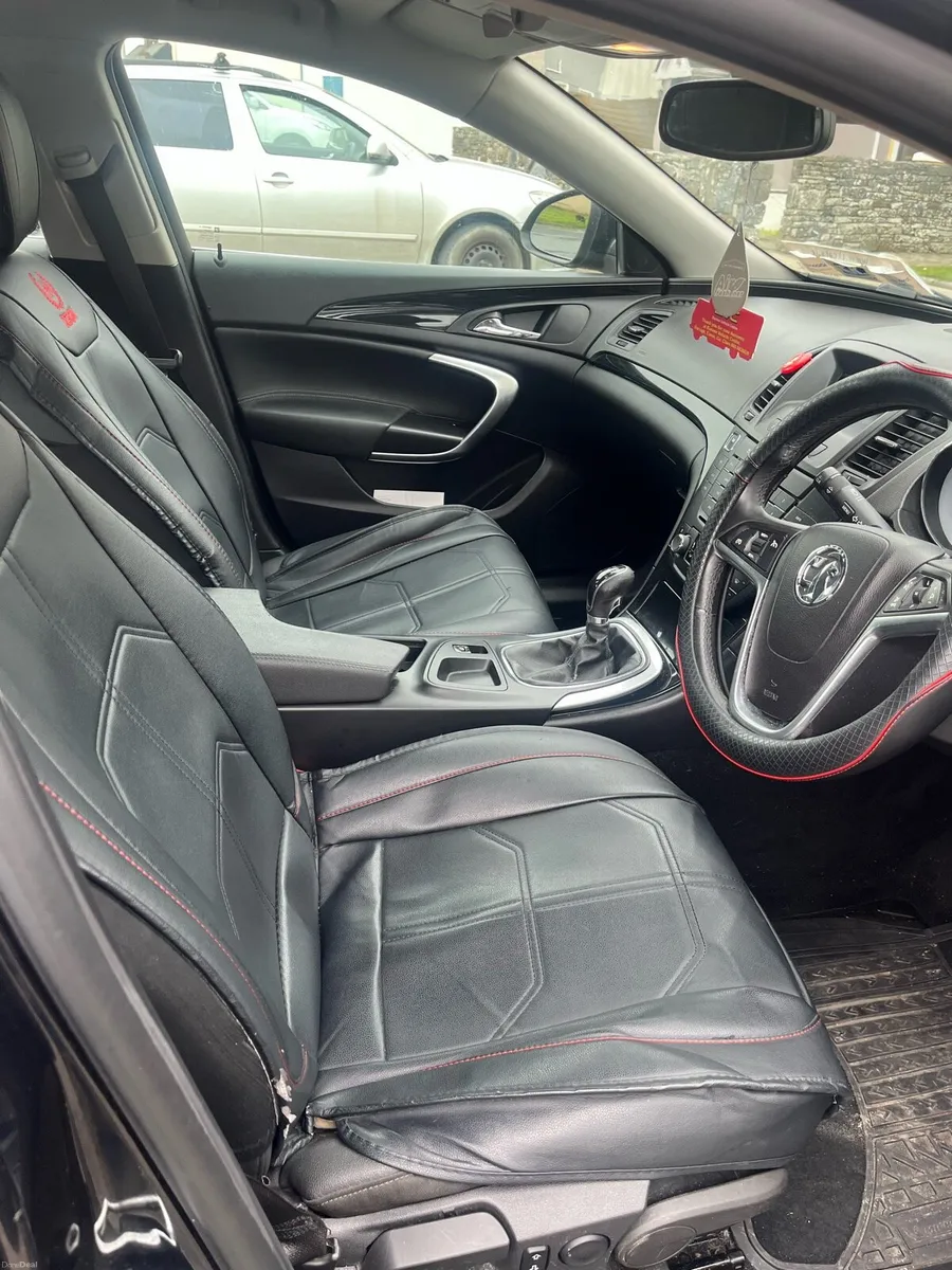 Vauxhall insignia - Image 2