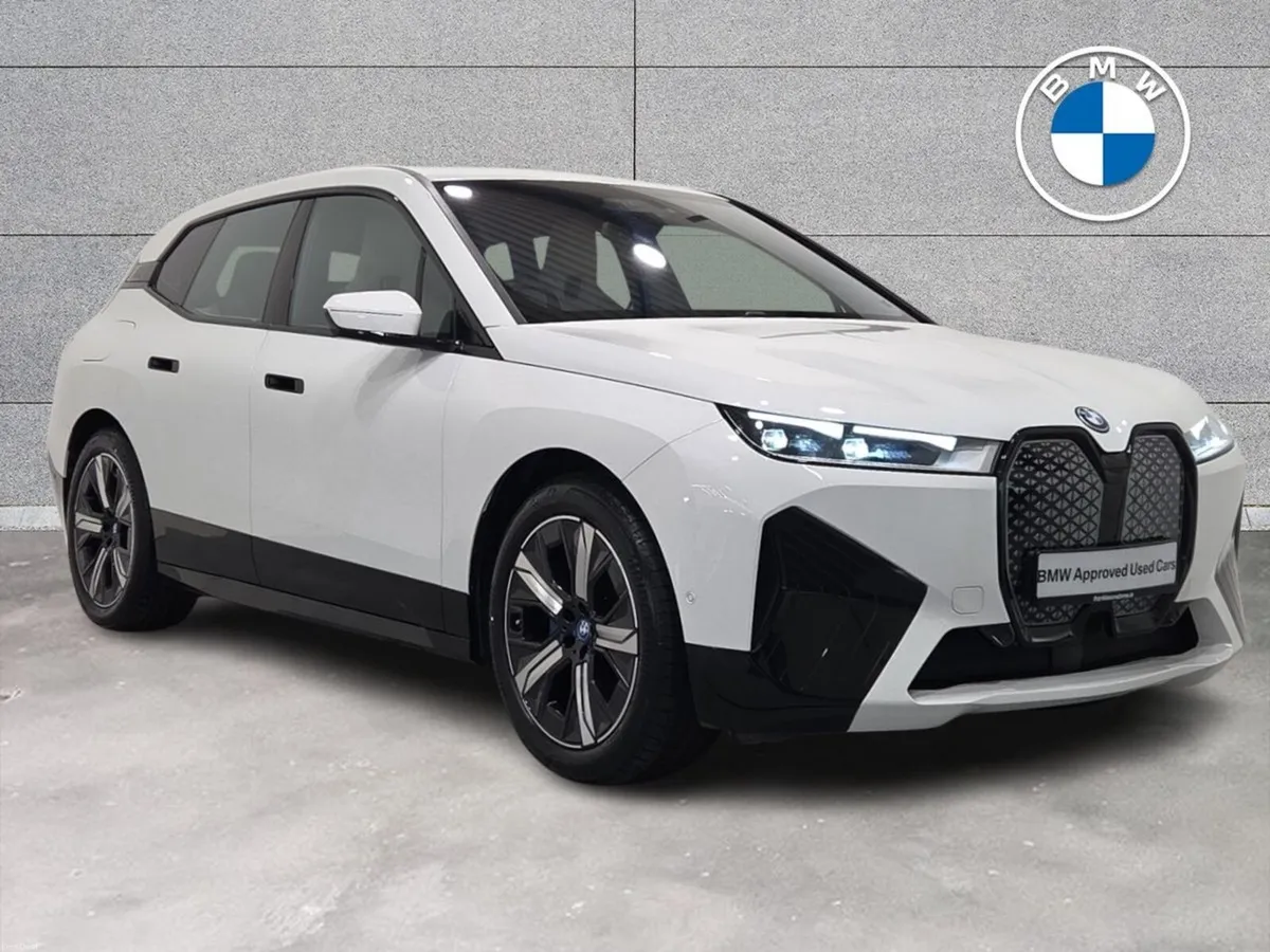 BMW iX xDrive40 M Sport - Image 1