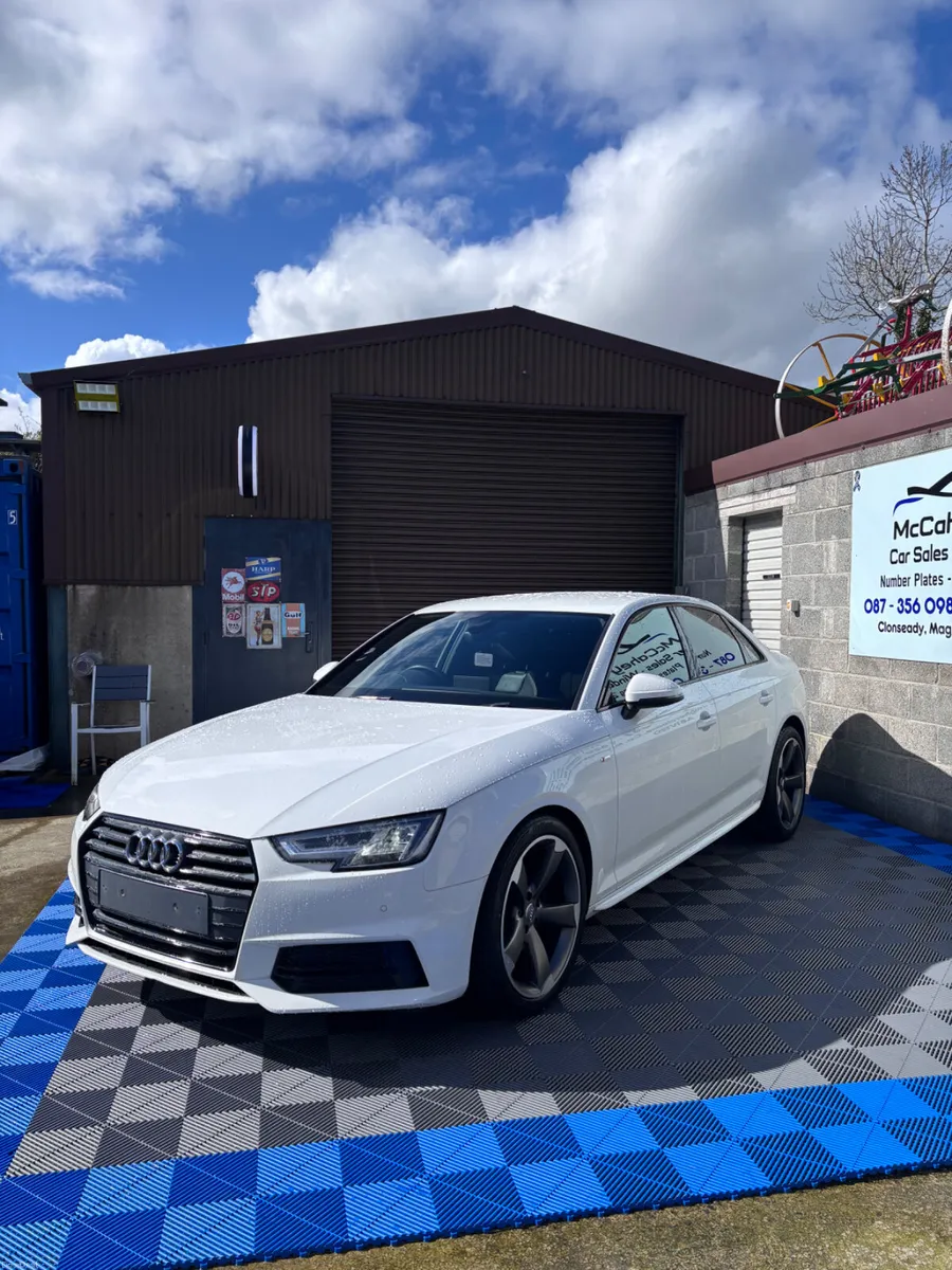 Audi A4  s line - Image 2