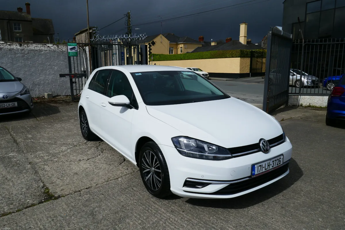 171, VOLKSWAGEN GOLF 1.6 TDI SE NAV BLUEMOTION 115 - Image 1