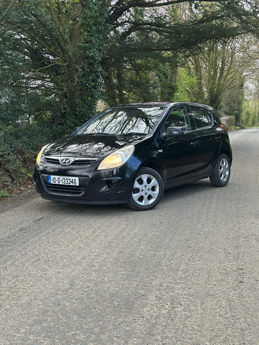 Hyundai i20 - Image 1