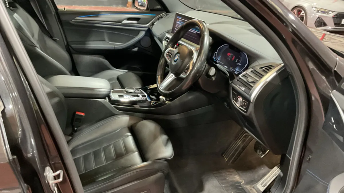 BMW IX3 M SPORT PRO 80KwH BATTERY // SUNROOF - Image 2