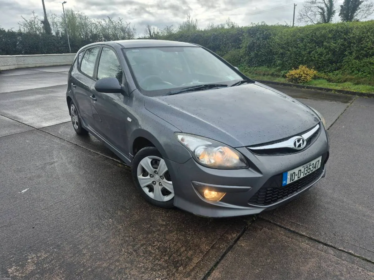 Hyundai i30 - Image 2