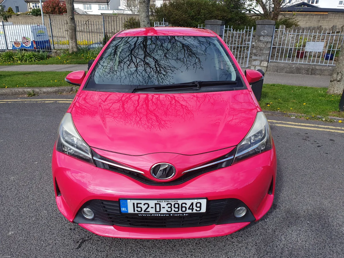 2015 Toyota Yaris 1.0 Automatic // Pink // Jewella - Image 2