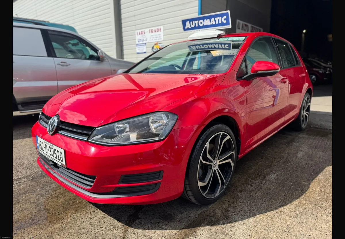 Volkswagen Golf 2015 automatic - Image 2