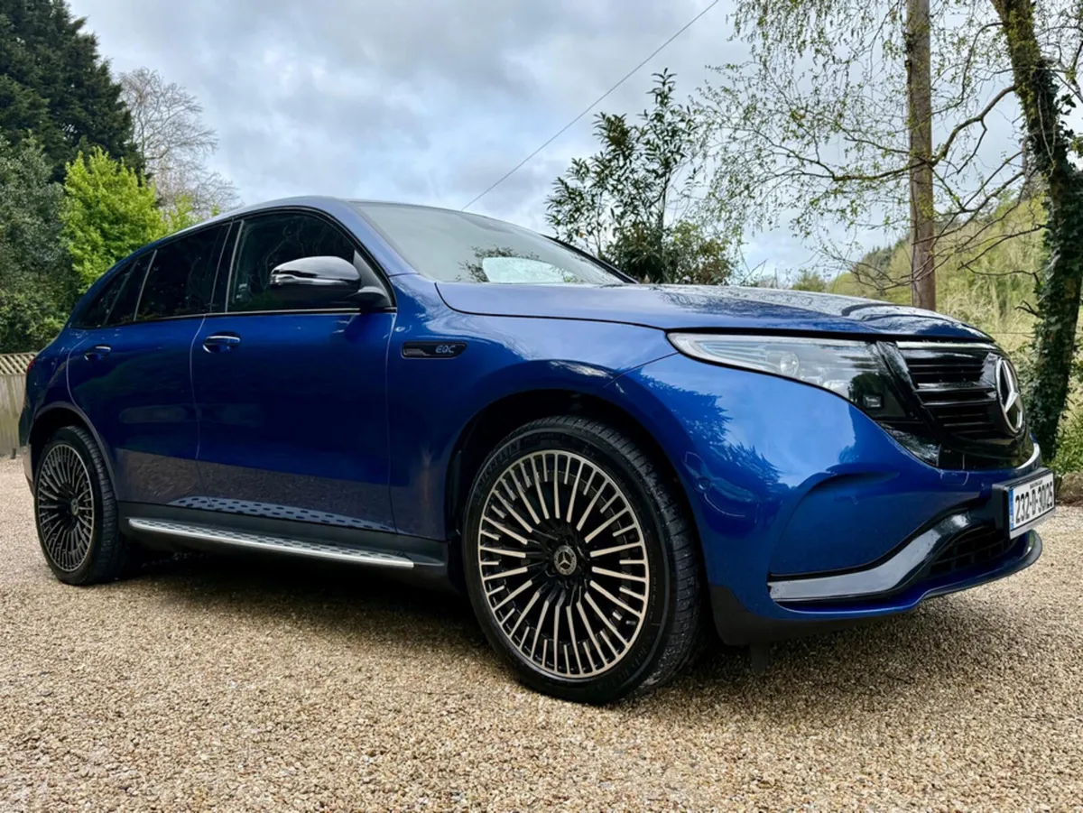 Mercedes-Benz EQC 400 AMG LINE PREMIUM 4MATIC - Image 2