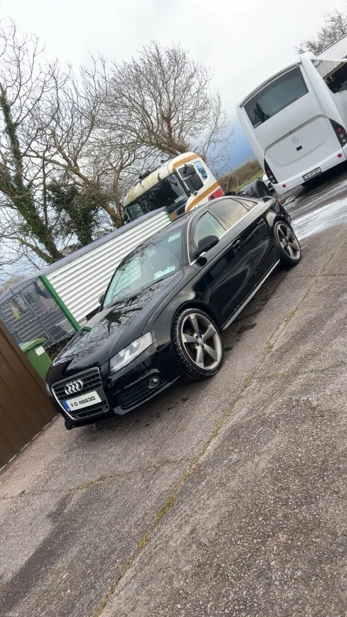 Audi a4 - Image 1