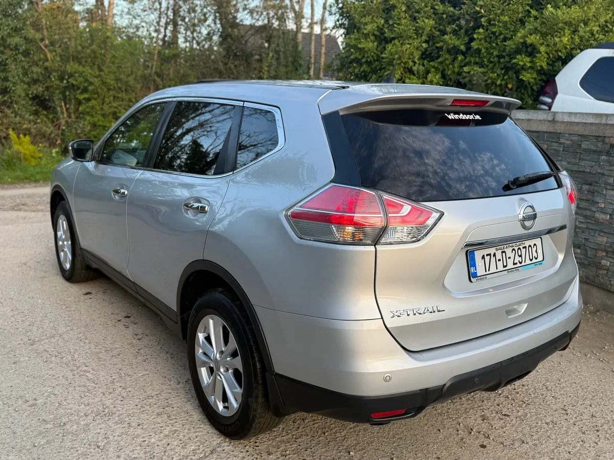 2017 Nissan x trail 7 seater automatic - Image 4