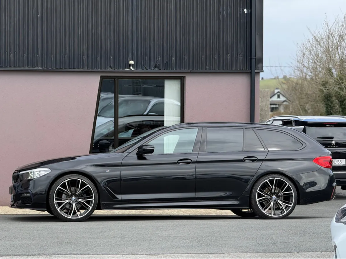 BMW 5-Series REDUCED! 2020 BMW 5 SERIES M SPORT - Image 6
