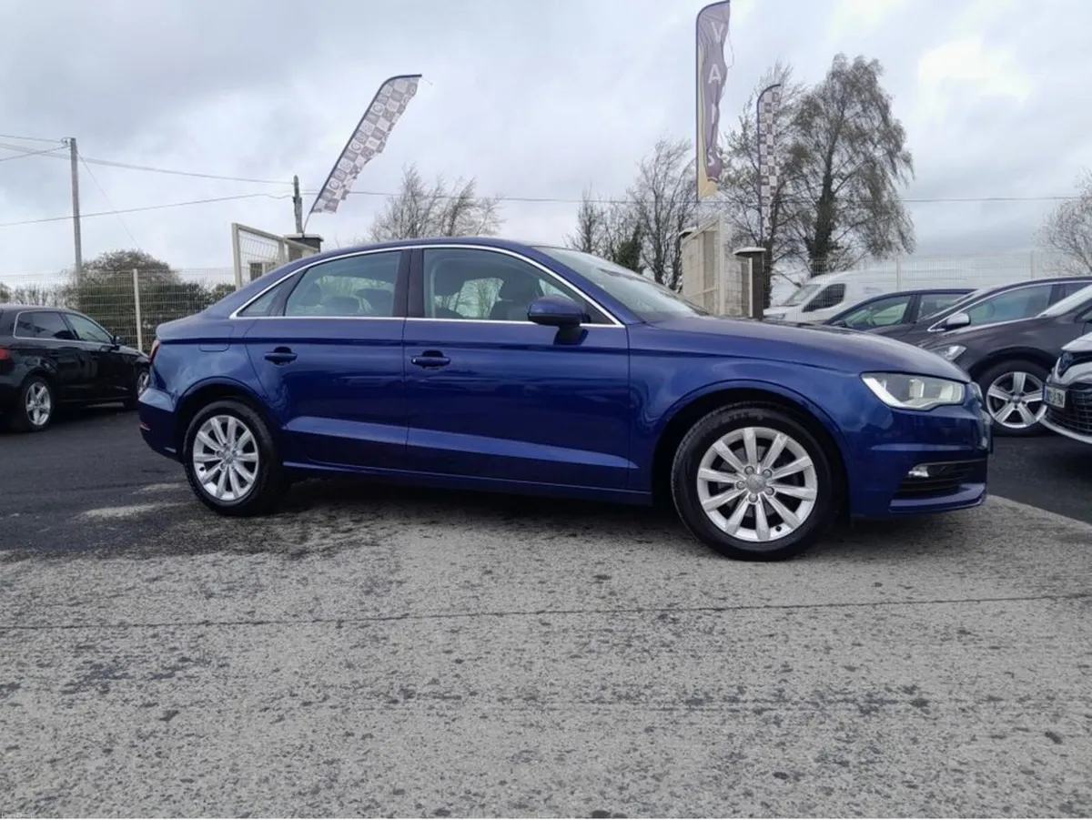 Audi A3 1.6 TDI 110 SE 4DR - Image 2