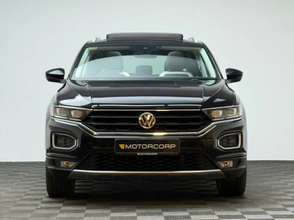 Volkswagen T-Roc SPORT 1.0 TSI 115HP *PAN ROOF* - Image 2