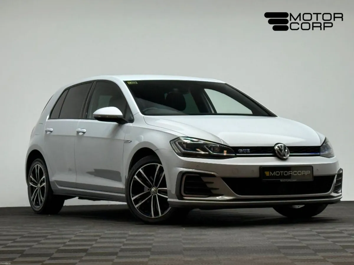 Volkswagen Golf GTE 1.4 PHEV - Image 1