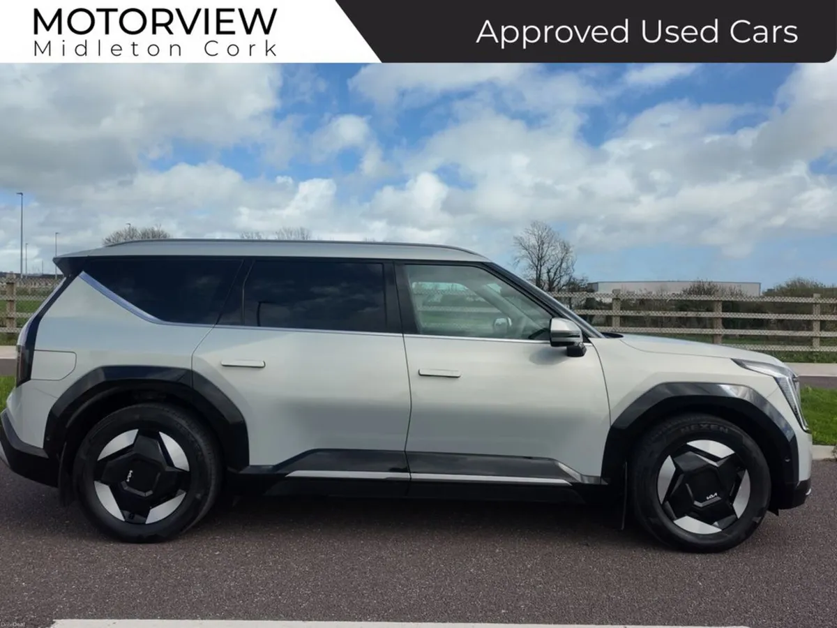 Kia EV9 7 Seater **Only 37, 500 Kms** 1 Local Owne - Image 4