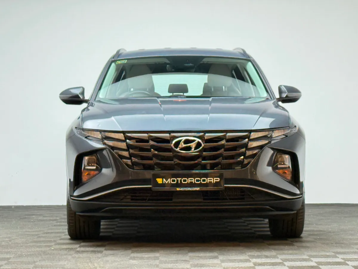Hyundai Tucson IX35 EXECUTIVE 5DR - Image 2