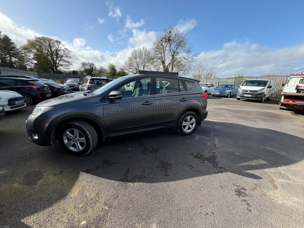 Toyota RAV4 2013, 2.2 D-4D 150 Aura AWD - Image 3