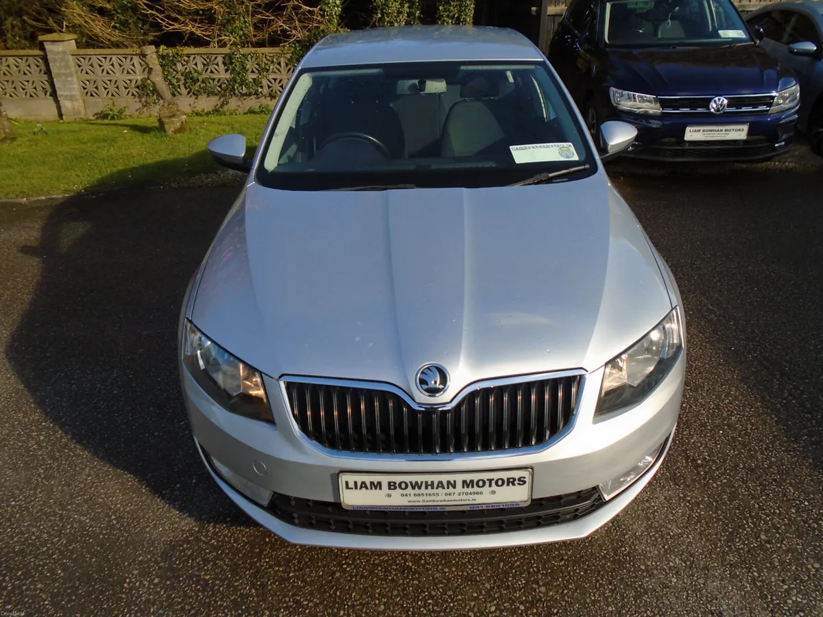 Skoda Octavia 2017,1.6tdi 110-bhp 5sp,fogs,alloys - Image 3