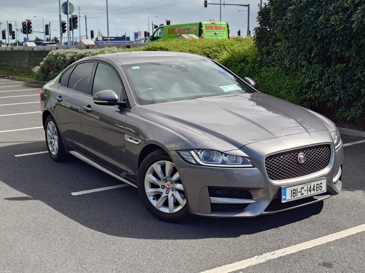 181 JAGUAR XF R-SPORT 2.0 DIESEL AUTO LOW KM - Image 3