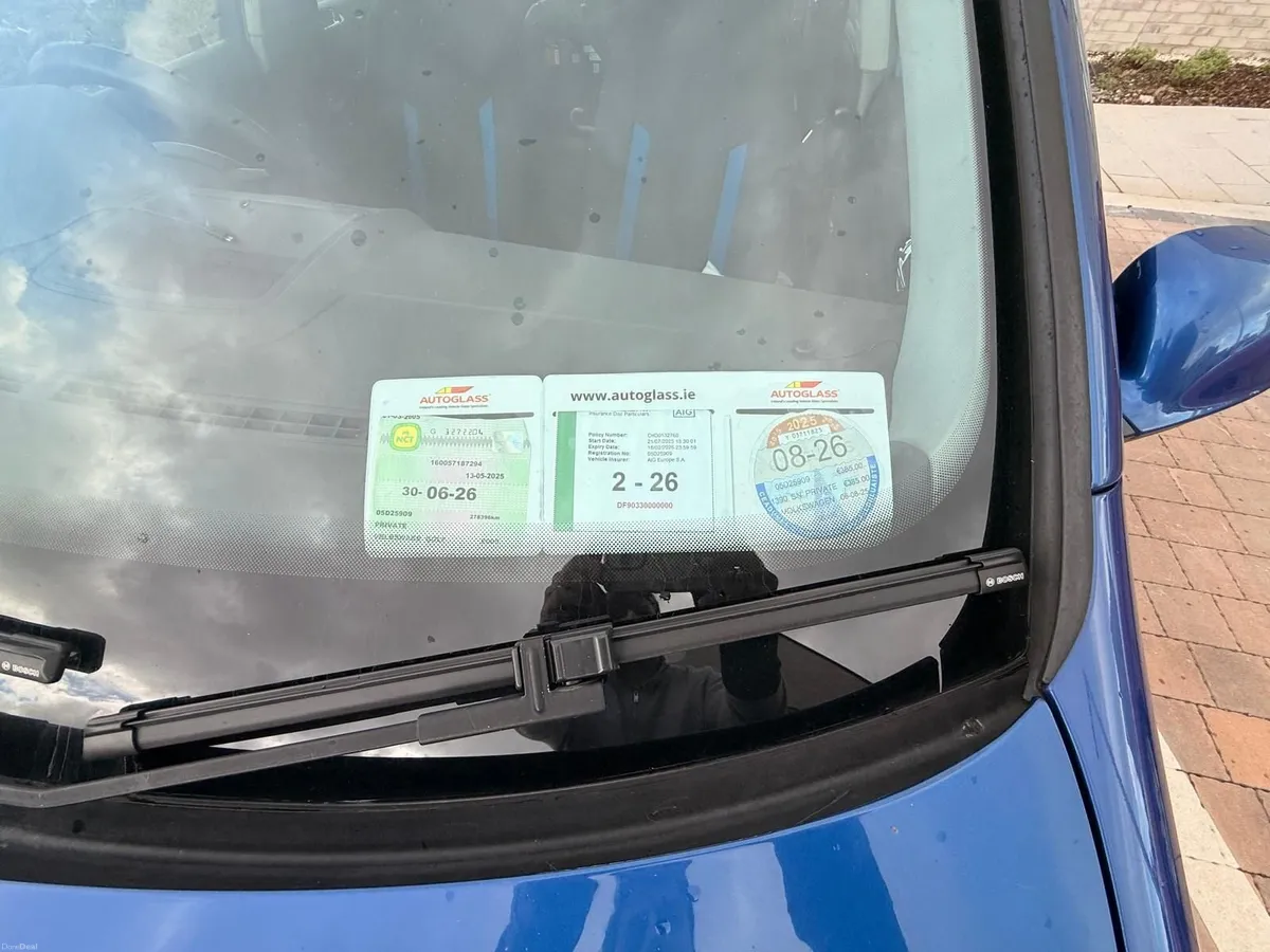 Volkswagen Golf 2005 - Image 3