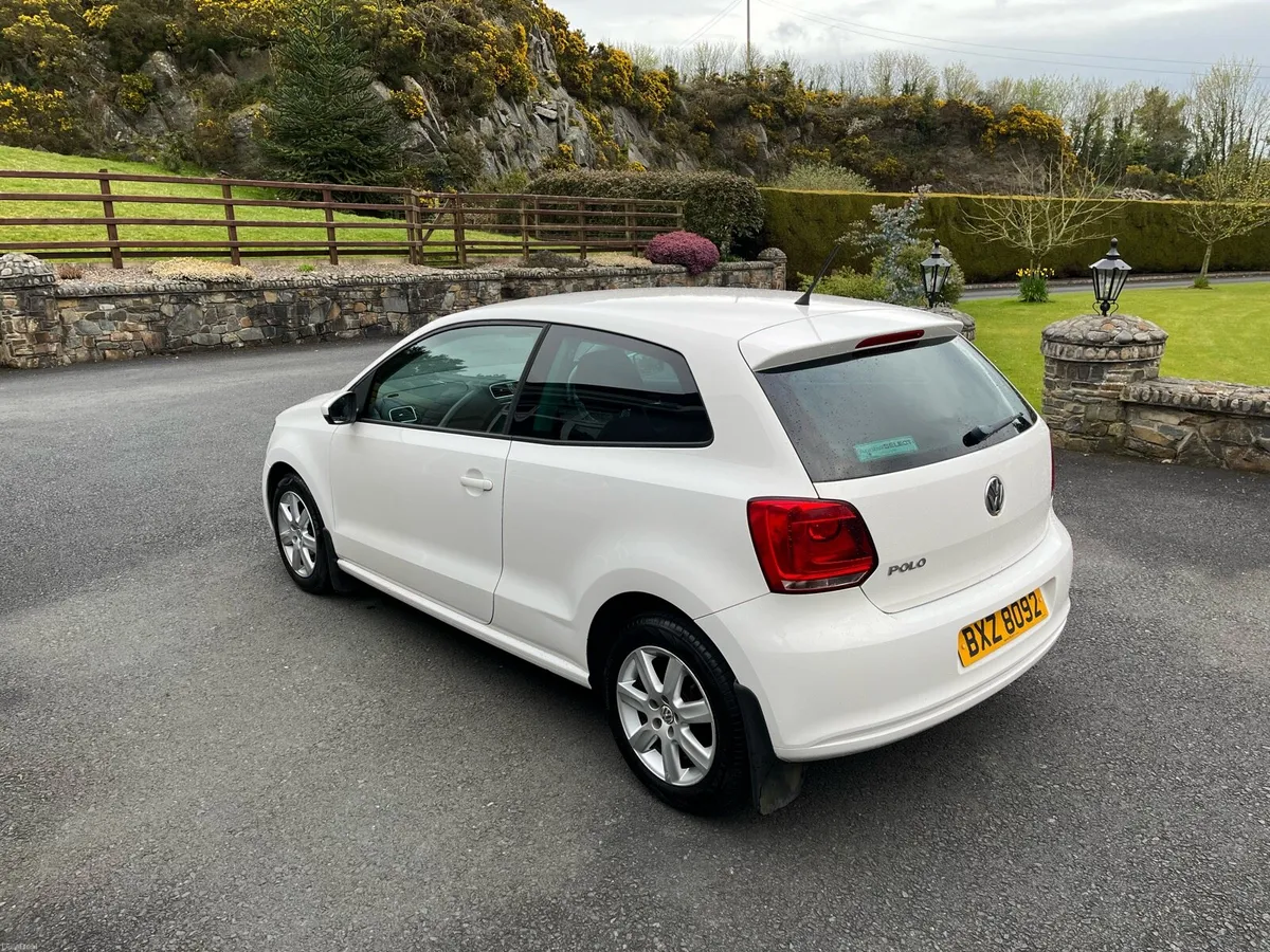 Volkswagen Polo 2011 - Image 3