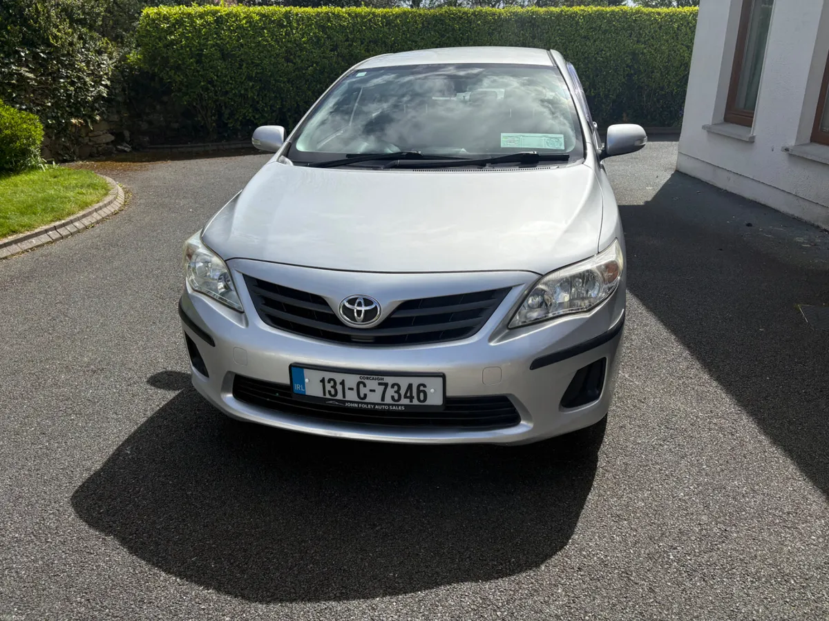 131-Toyota -Corolla-1.4-D4D-Saloon - Image 2