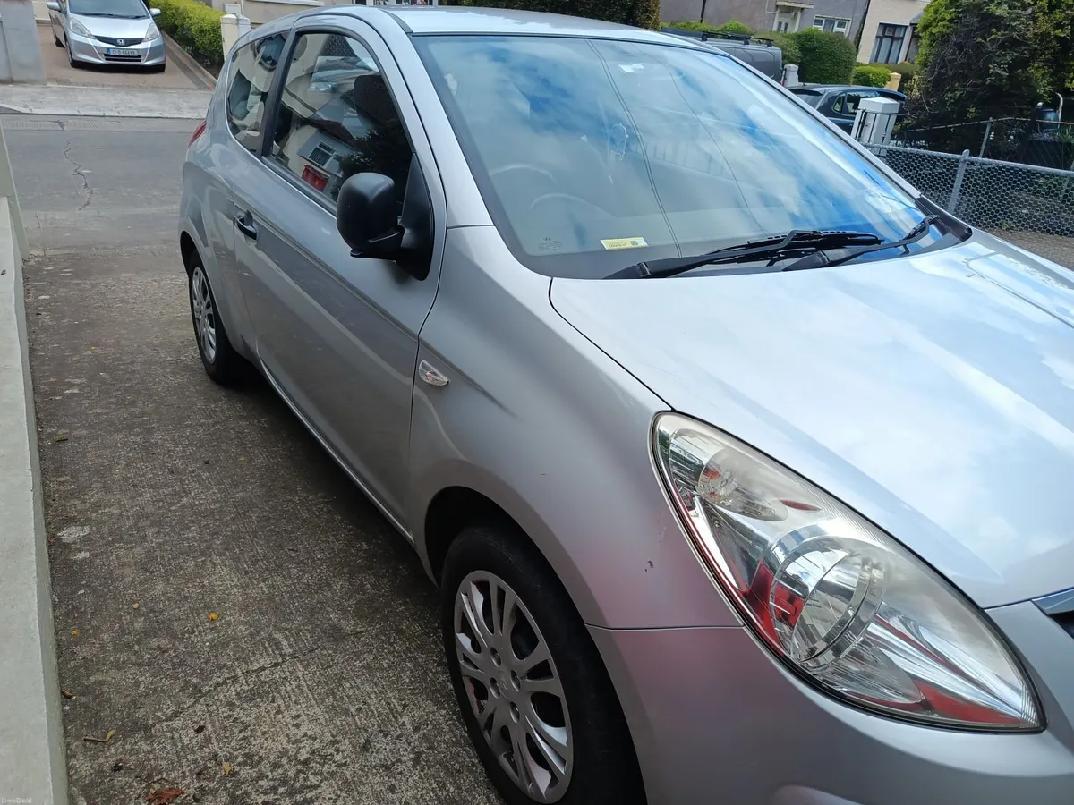 Hyundai i20 2009 - Image 3