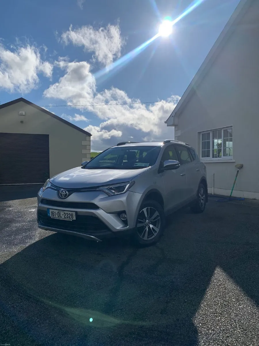 Toyota RAV4 2016 - Image 1