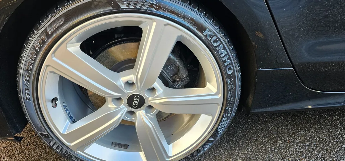 Audi A7 2016 - Image 2