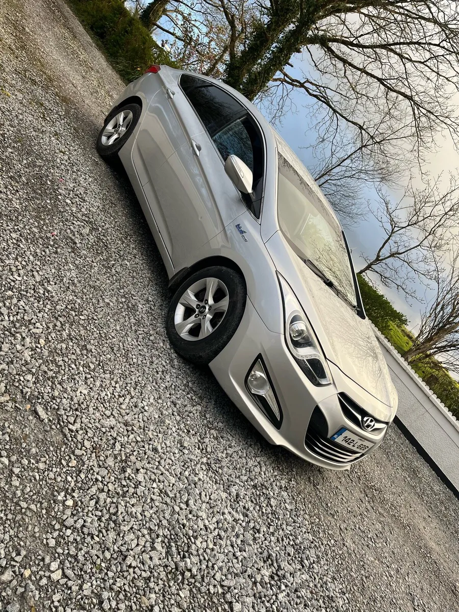 Hyundai i40 - Image 1