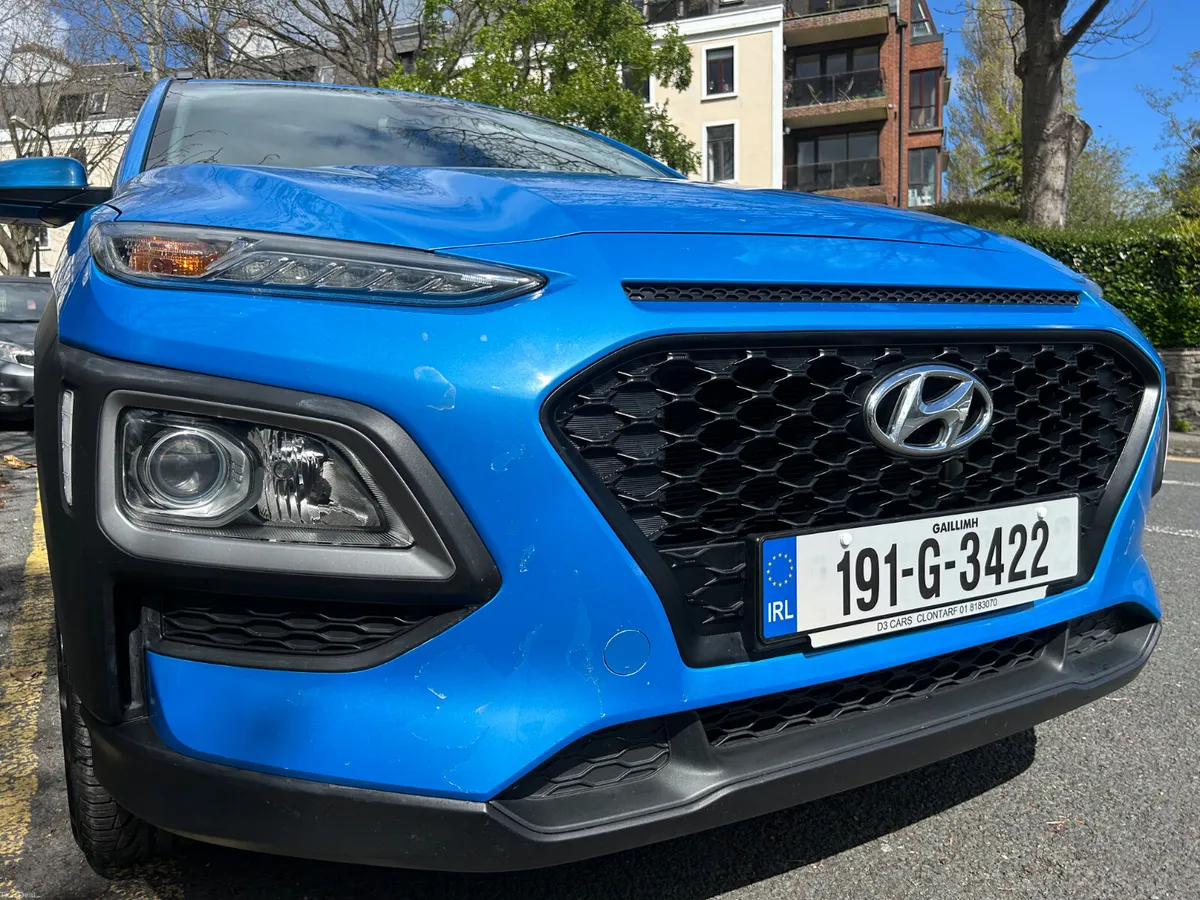 2019 HYUNDAI KONA PETROL NCT APRIL 2027 - Image 3