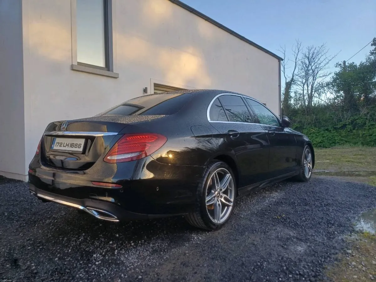 Mercedes E220 AMG - Image 4