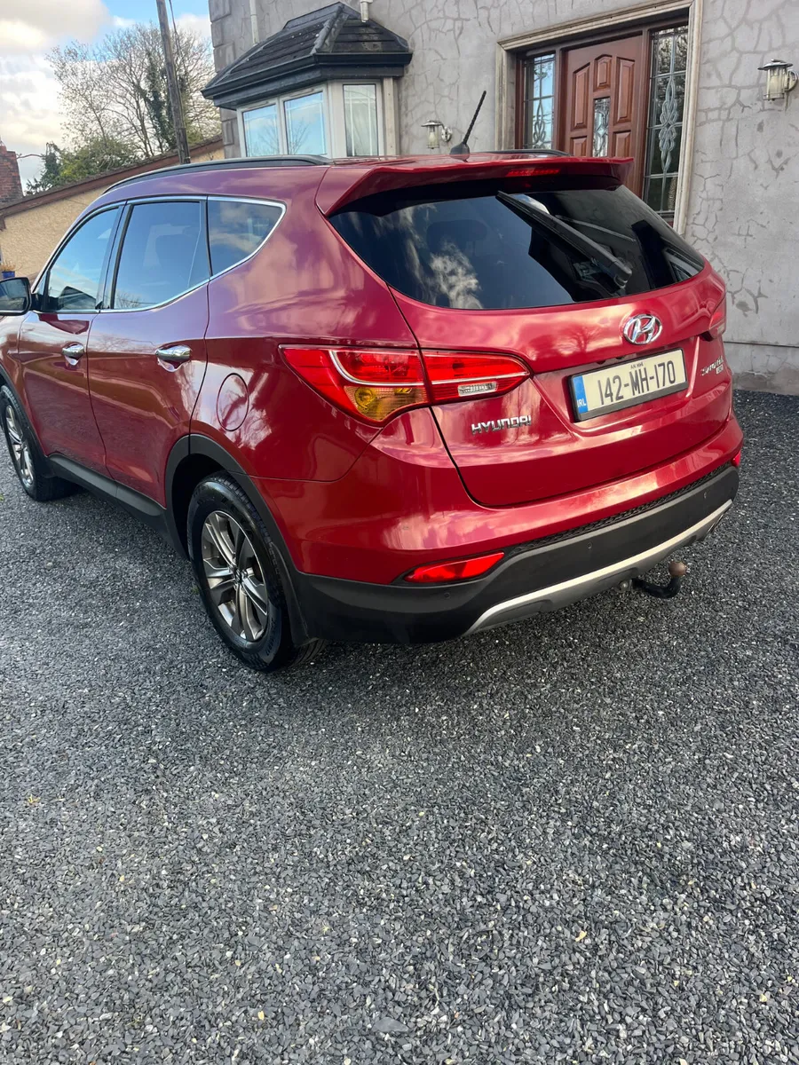 Hyundai Santa Fe 2014 - Image 1
