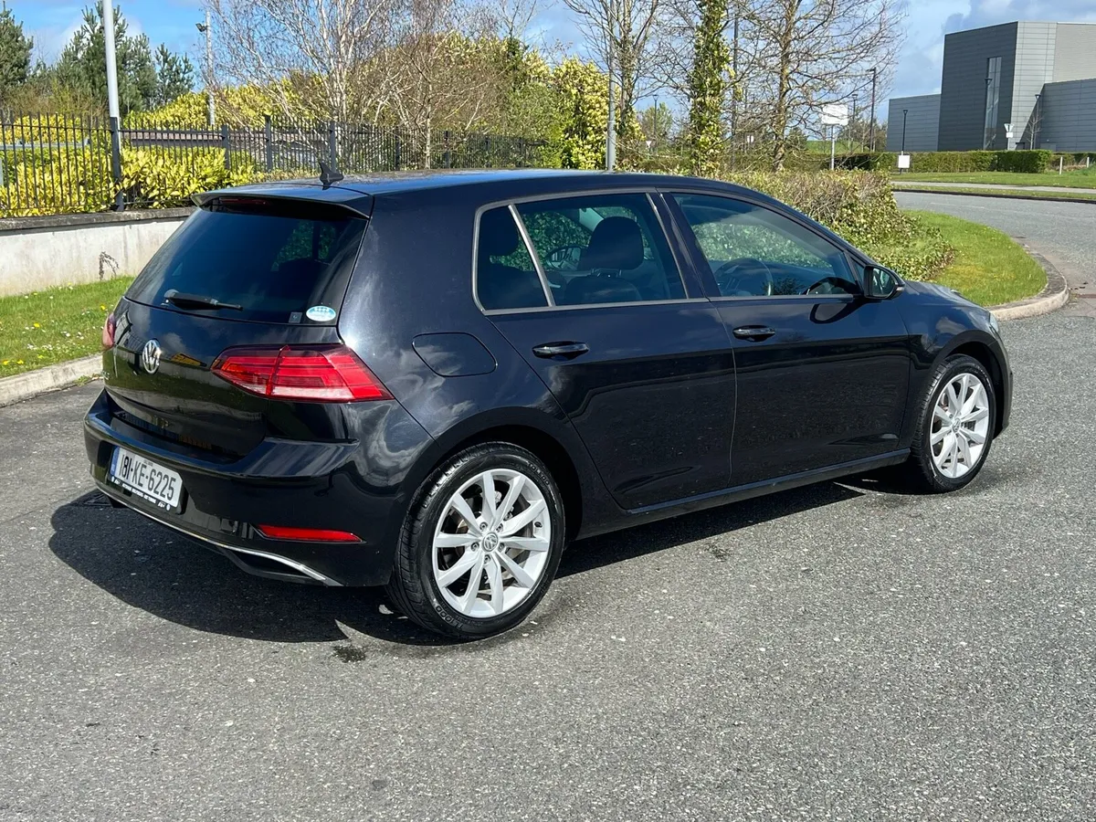 Volkswagen Golf - Image 3