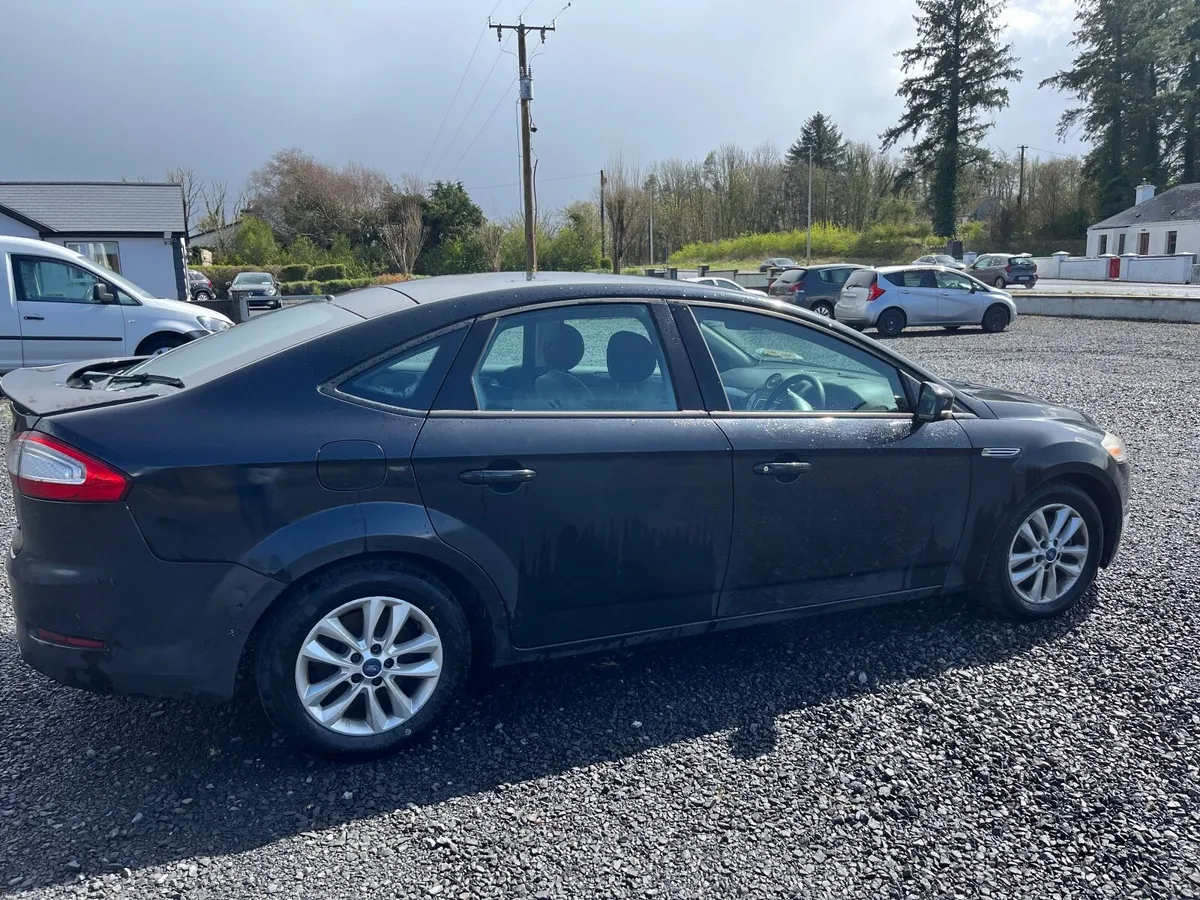 Ford Mondeo 2012 - Image 2