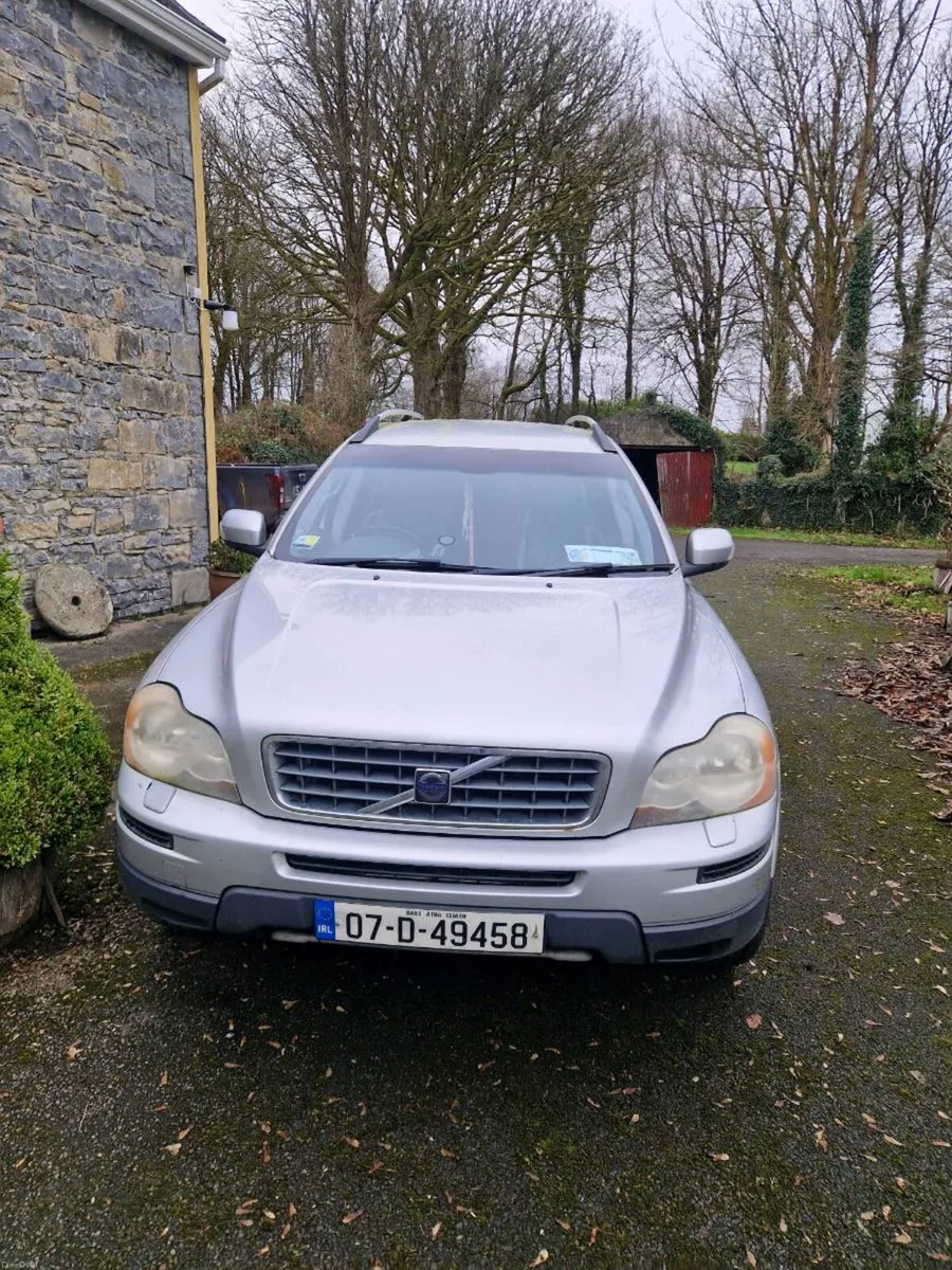 Volvo automatic car - Image 2