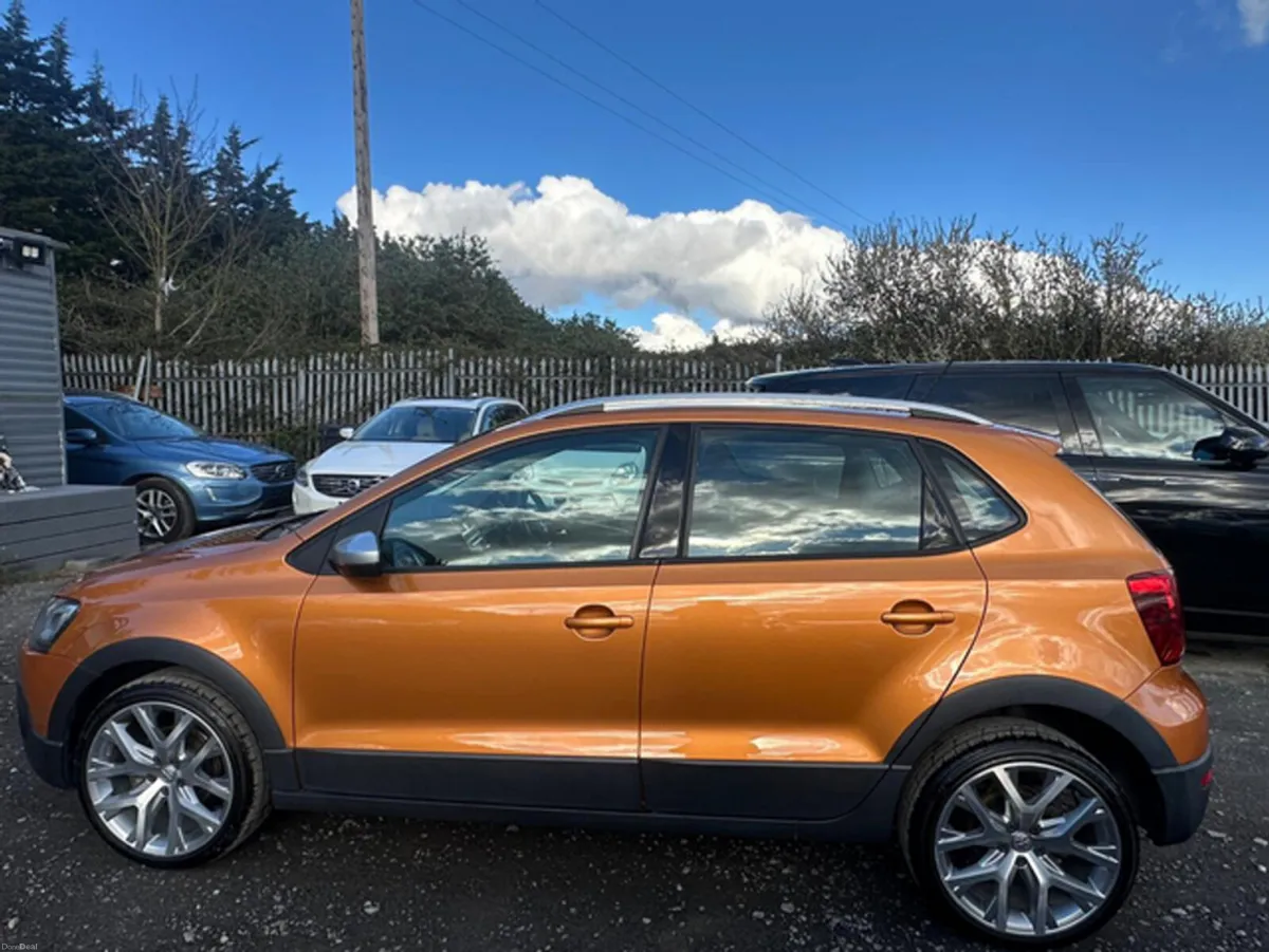 Volkswagen Polo 1.2L Automatic Petrol Low Mileage - Image 4