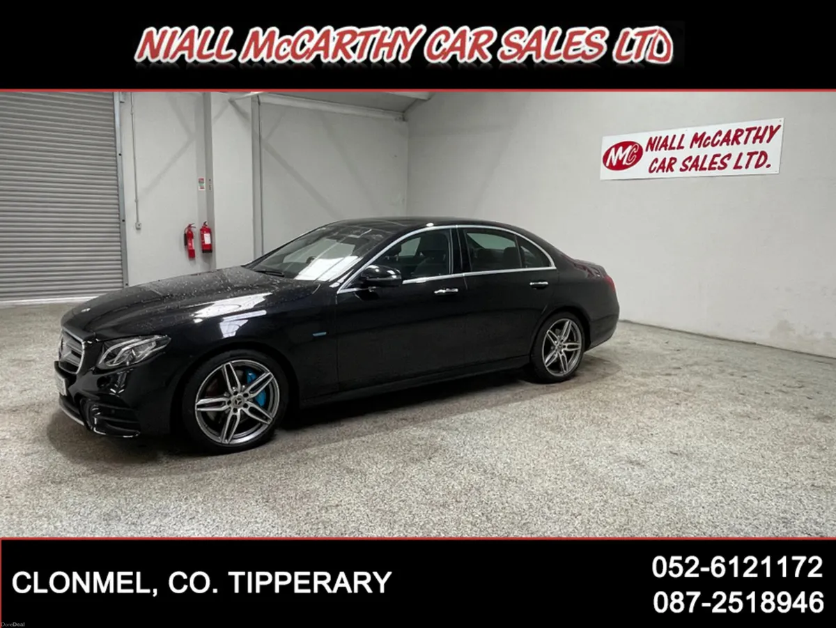 Mercedes-Benz E-Class E350 AMG LINE PREMIUM AUTO - - Image 3