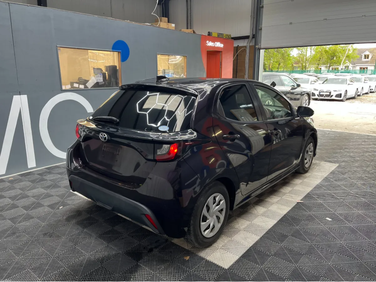 Toyota Yaris 2020 TOYOTA YARIS X 1.0 AUTOMATIC / R - Image 2