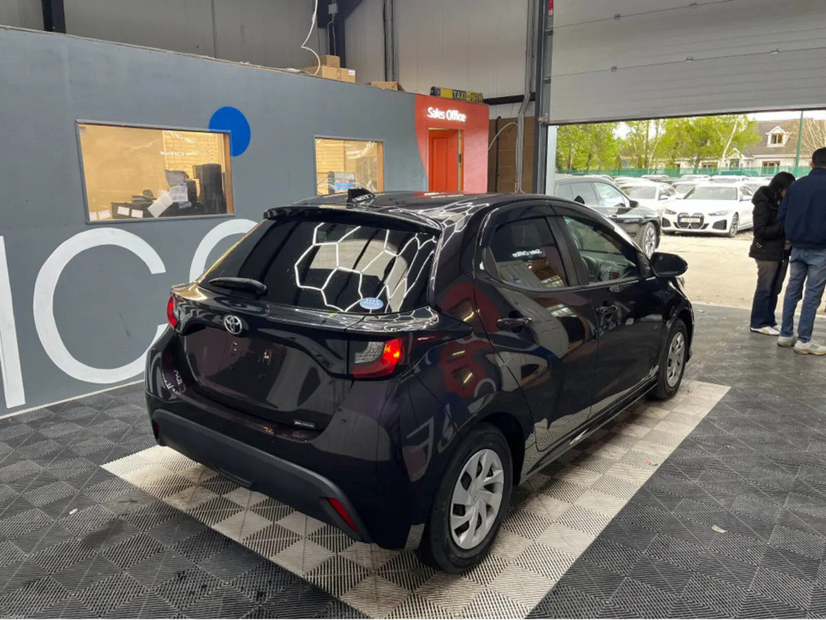 Toyota Yaris 2020 TOYOTA YARIS X 1.0 AUTOMATIC - Image 2