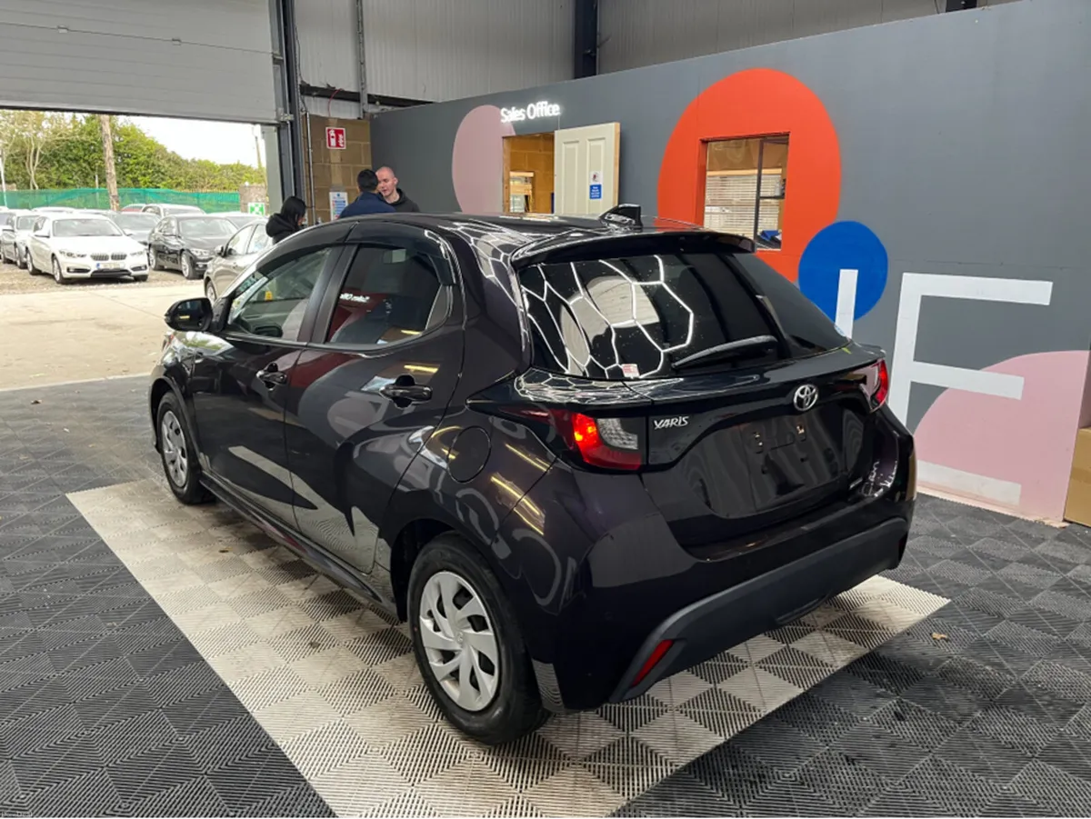Toyota Yaris 2020 TOYOTA YARIS X 1.0 AUTOMATIC - Image 4