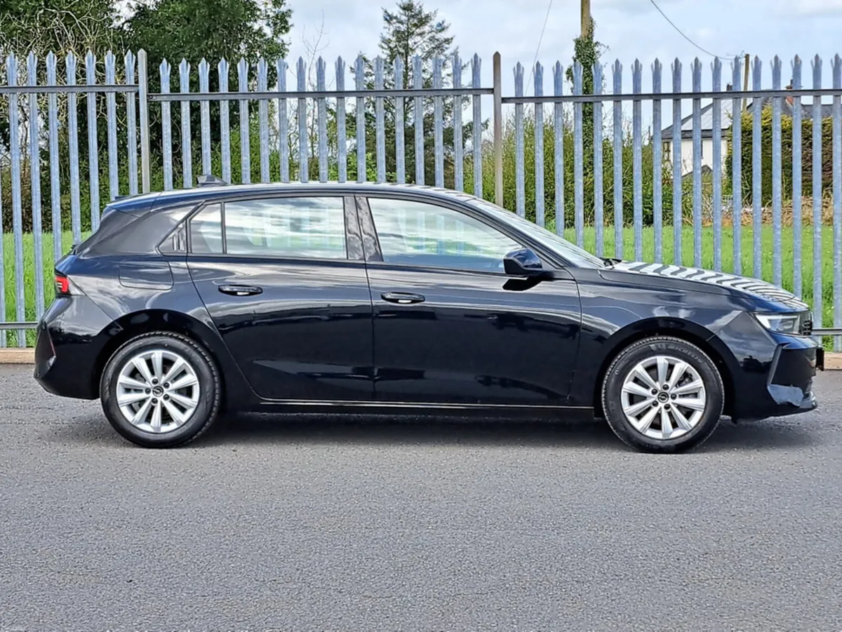 Opel Astra SC 1.5TD 130BHP 8 SPEED AUTOMATIC - Image 3