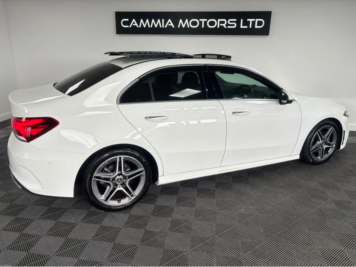 Mercedes-Benz A-Class MERCEDES BENZ A180 AMG LINE - Image 4