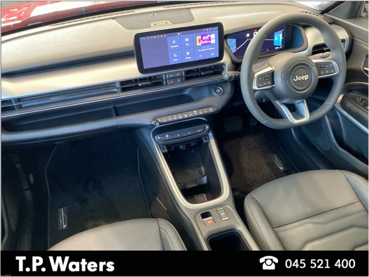 Jeep Avenger FULL ELECTRIC - ALTITUDE - BLACK LEAT - Image 2