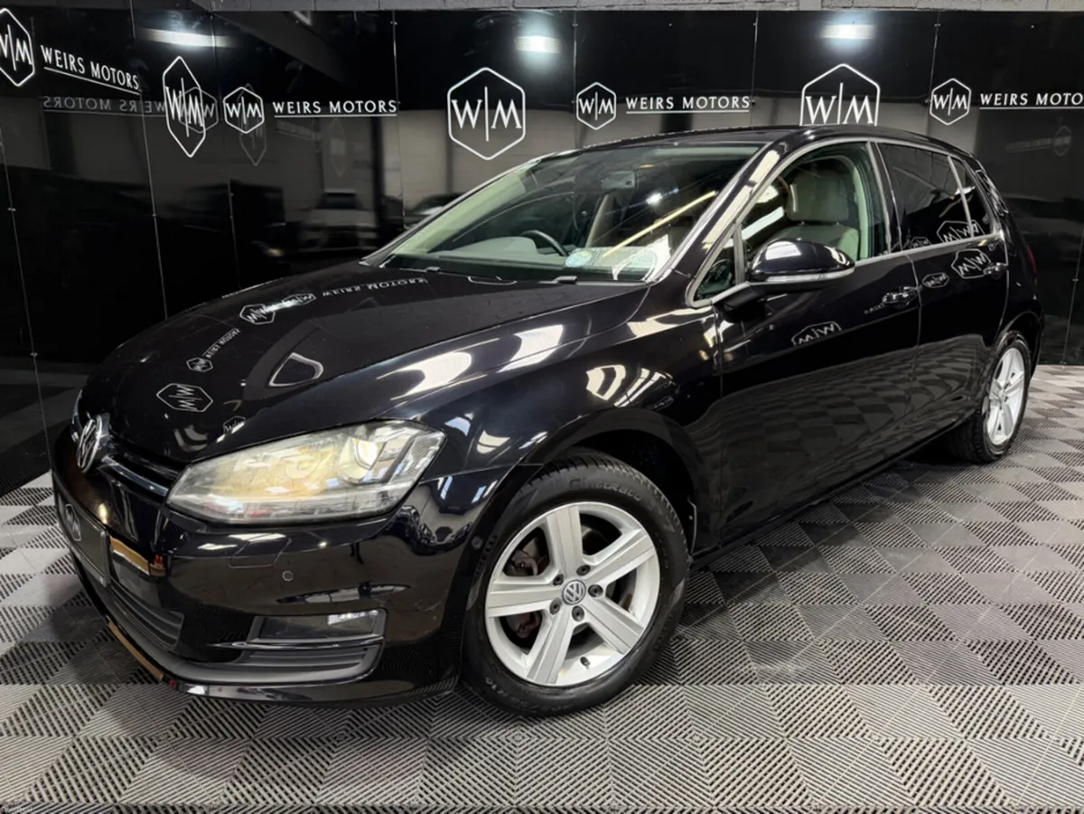 Volkswagen Golf 1.4 TSI MATCH / LEATHER SEATS / LO - Image 1