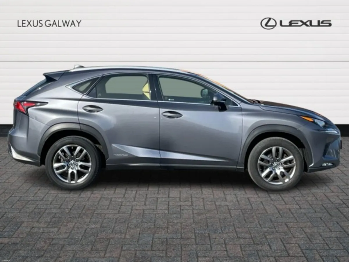 Lexus NX FWD Dynamic MC18 // Remote Central Lockin - Image 3