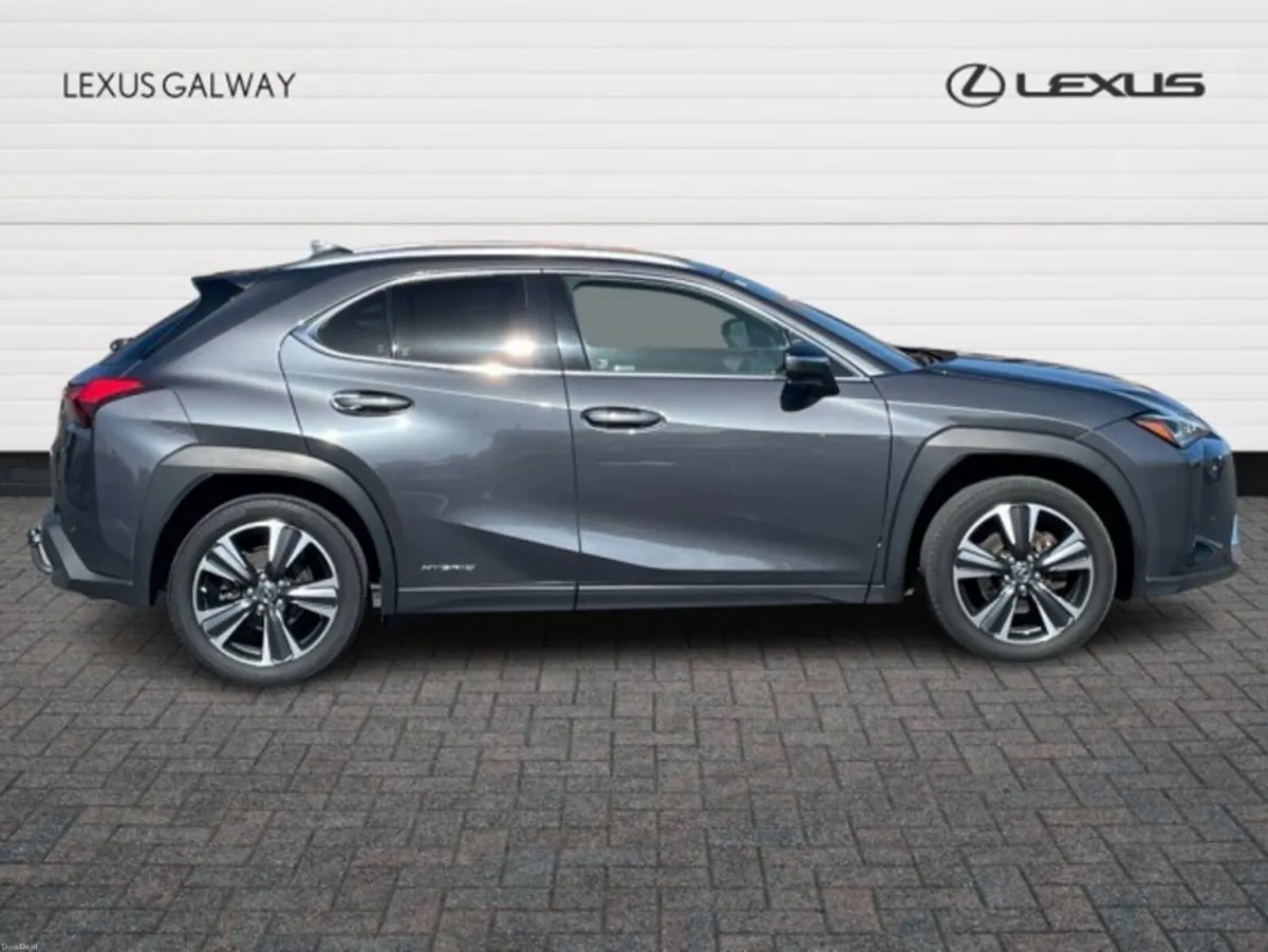 Lexus UX Dynamic // Remote Central Locking // Heat - Image 3