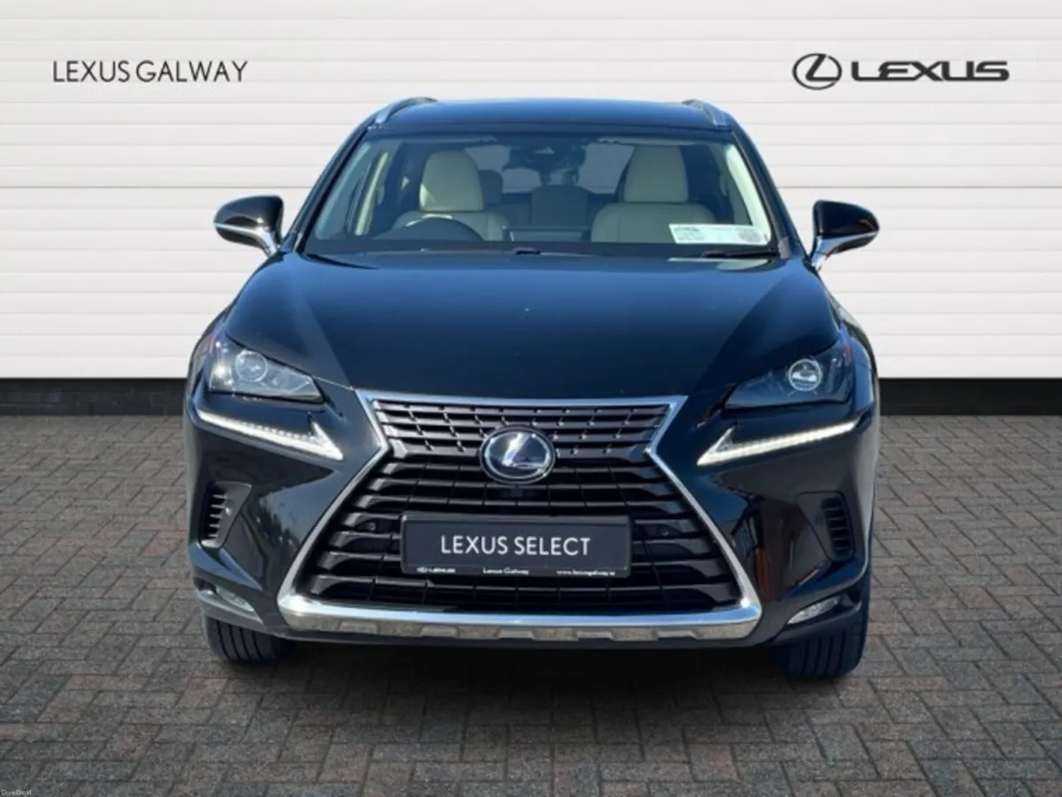 Lexus NX FWD ExecutiveLexus Safety System // Remot - Image 4