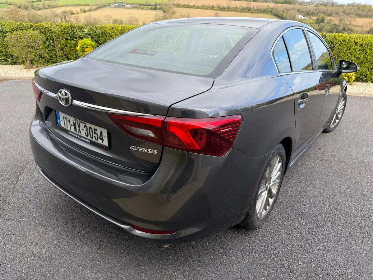 2017 Toyota Avensis Sol 2.0 Diesel 143hp 115KMS - Image 3