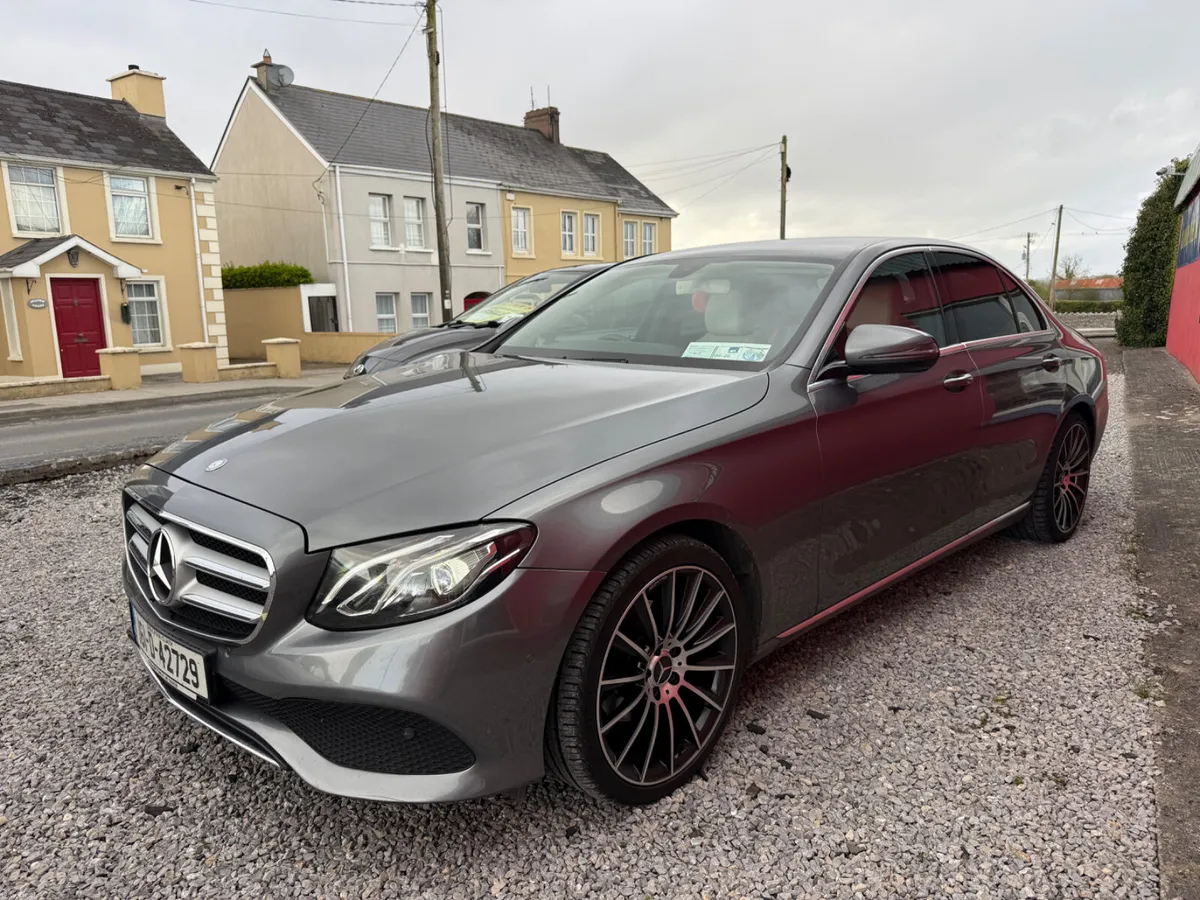 Mercedes-Benz E-Class 2016 E220 - Image 3