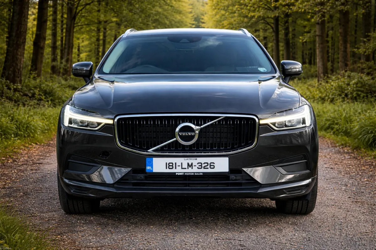 181 VOLVO XC60 2.0 D4 AWD MOMENTUM  - AUTO - - Image 3