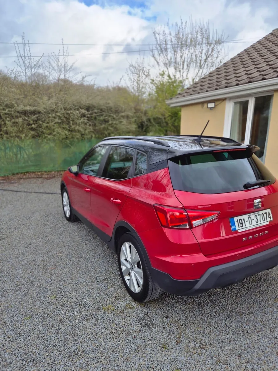 SEAT Arona 2019 Automatic - Image 3